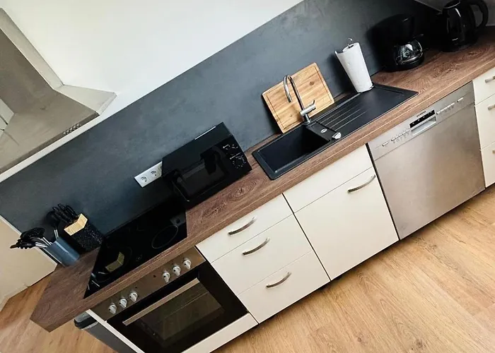 Apartment- Kernsaniert-duesseldorf Bilk Apartmán Düsseldorf